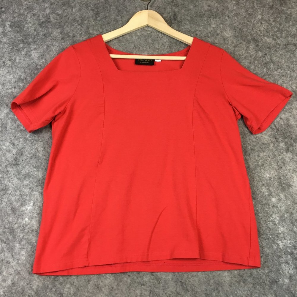 Bob Mackie Top M Blouse Hot Coral Solid Tailored Fit Princess Seams Knit Career